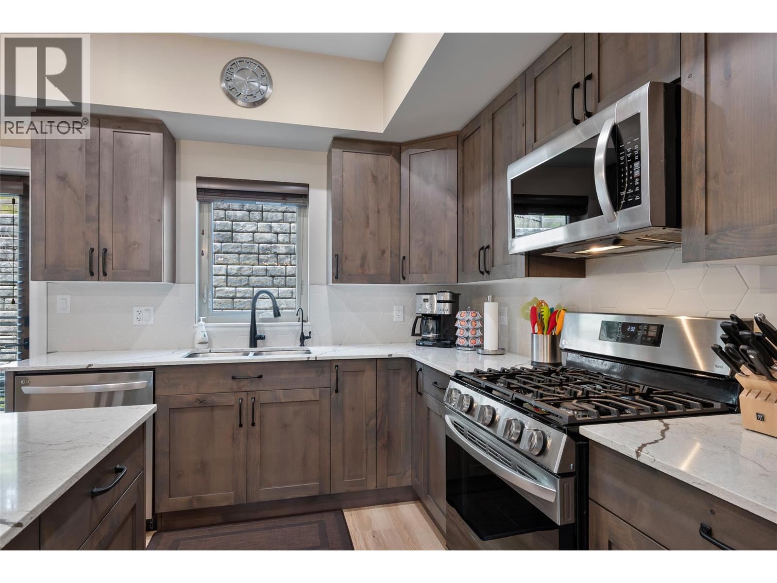 5050 Valley Drive Unit# 2, Sun Peaks, British Columbia  V0E 5N0 - Photo 13 - 10394991