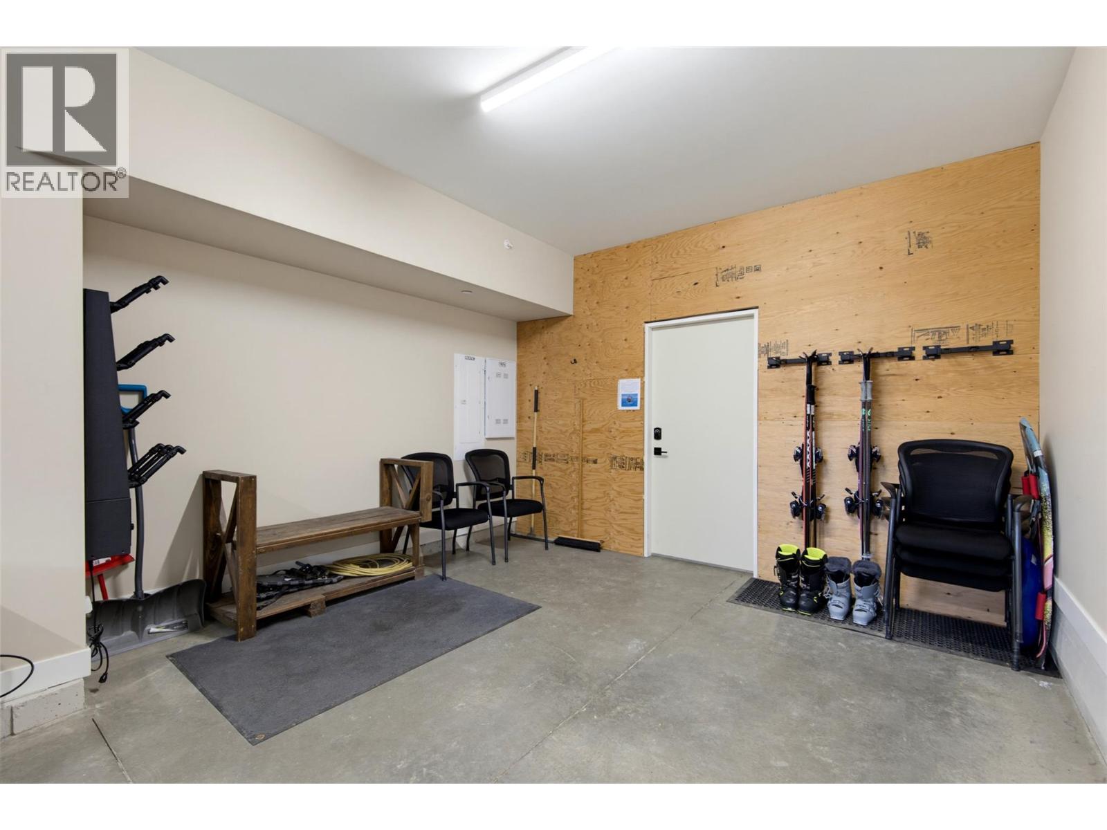 5050 Valley Drive Unit# 2, Sun Peaks, British Columbia  V0E 5N0 - Photo 35 - 10394991
