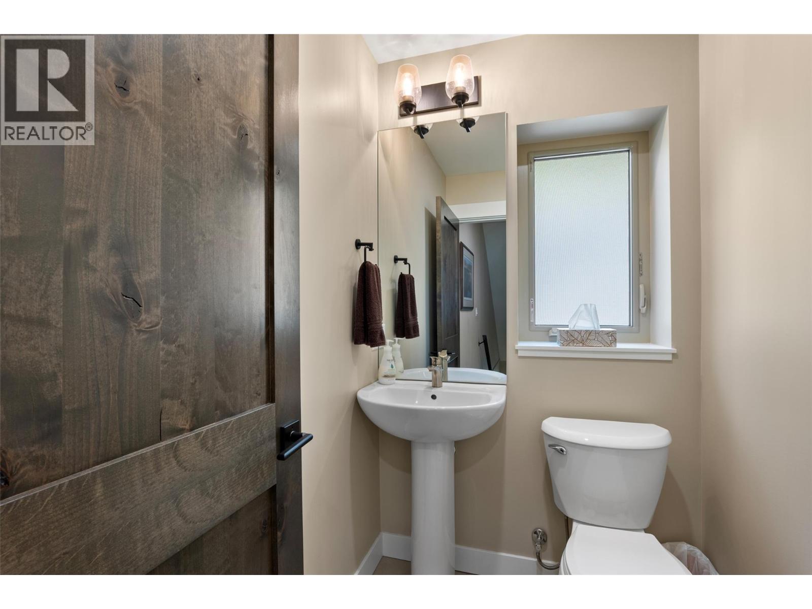 5050 Valley Drive Unit# 2, Sun Peaks, British Columbia  V0E 5N0 - Photo 6 - 10394991