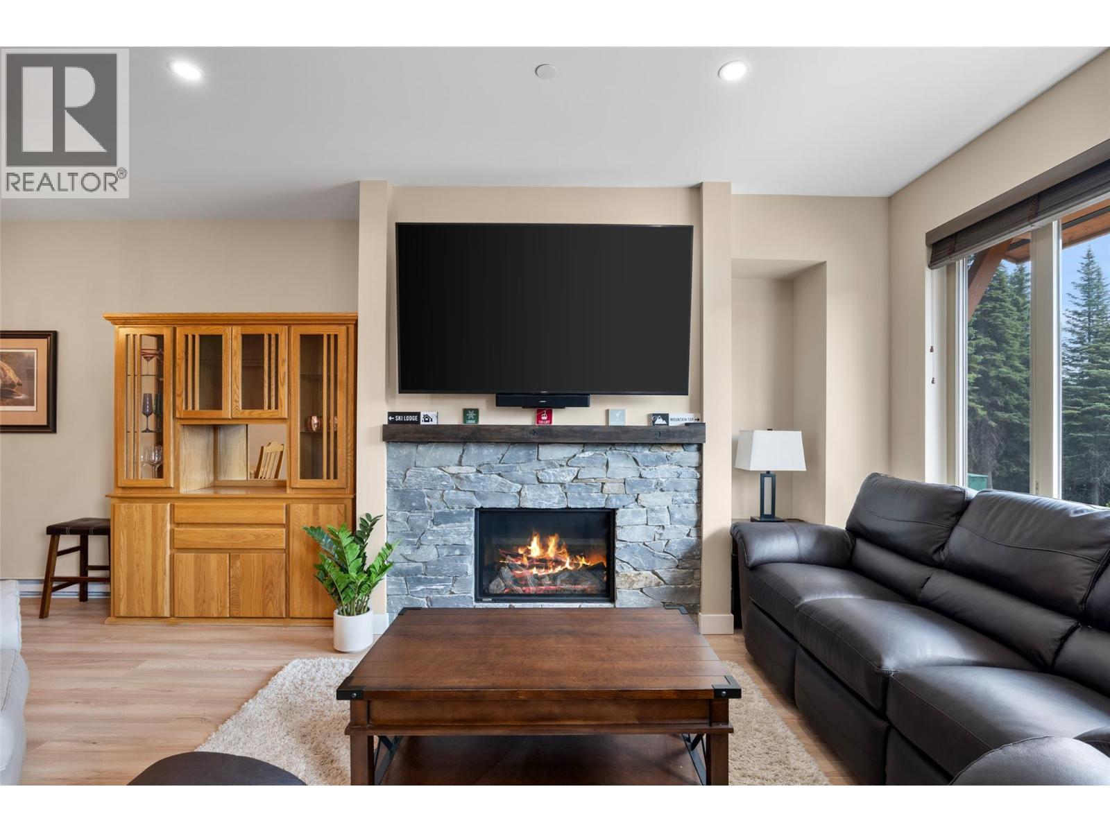 5050 Valley Drive Unit# 2, Sun Peaks, British Columbia  V0E 5N0 - Photo 7 - 10394991