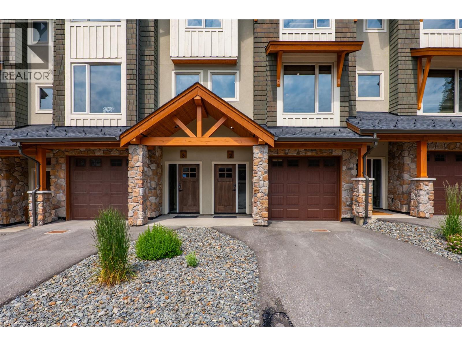 5050 Valley Drive Unit# 2, Sun Peaks, British Columbia  V0E 5N0 - Photo 2 - 10394991