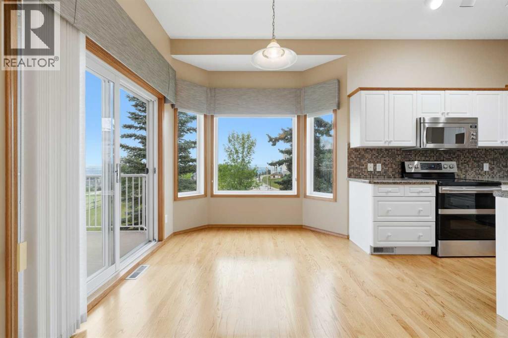 2 Eagleview Way, Cochrane, Alberta  T4C 1P5 - Photo 22 - A2328457