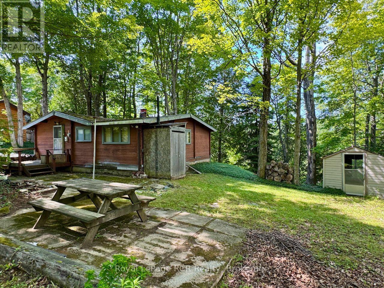 8 Marino Lane, South Bruce Peninsula, Ontario  N0H 2T0 - Photo 3 - X13614860