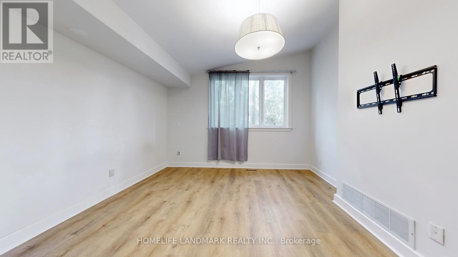 1 Malabar Place, Toronto, Ontario  M3B 1A4 - Photo 20 - C13614822