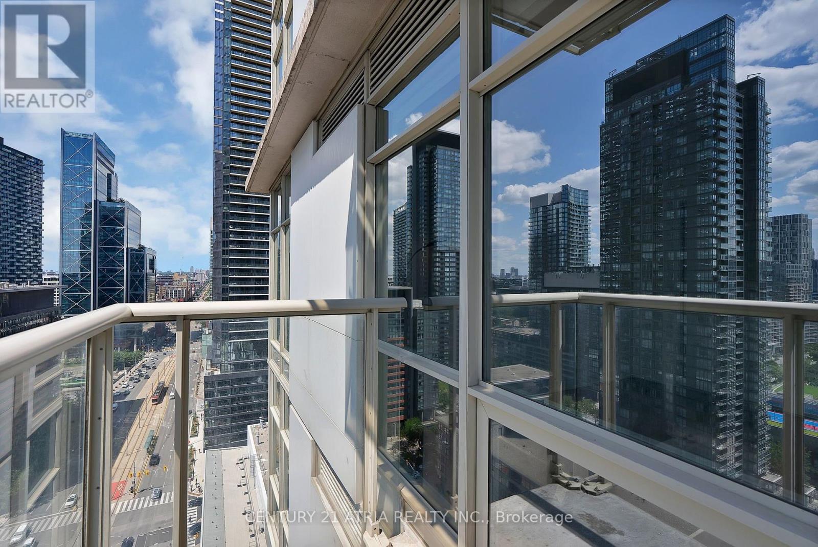 2702 - 35 Mariner Terrace, Toronto (Waterfront Communities), Ontario  M5V 3V9 - Photo 17 - C13614872