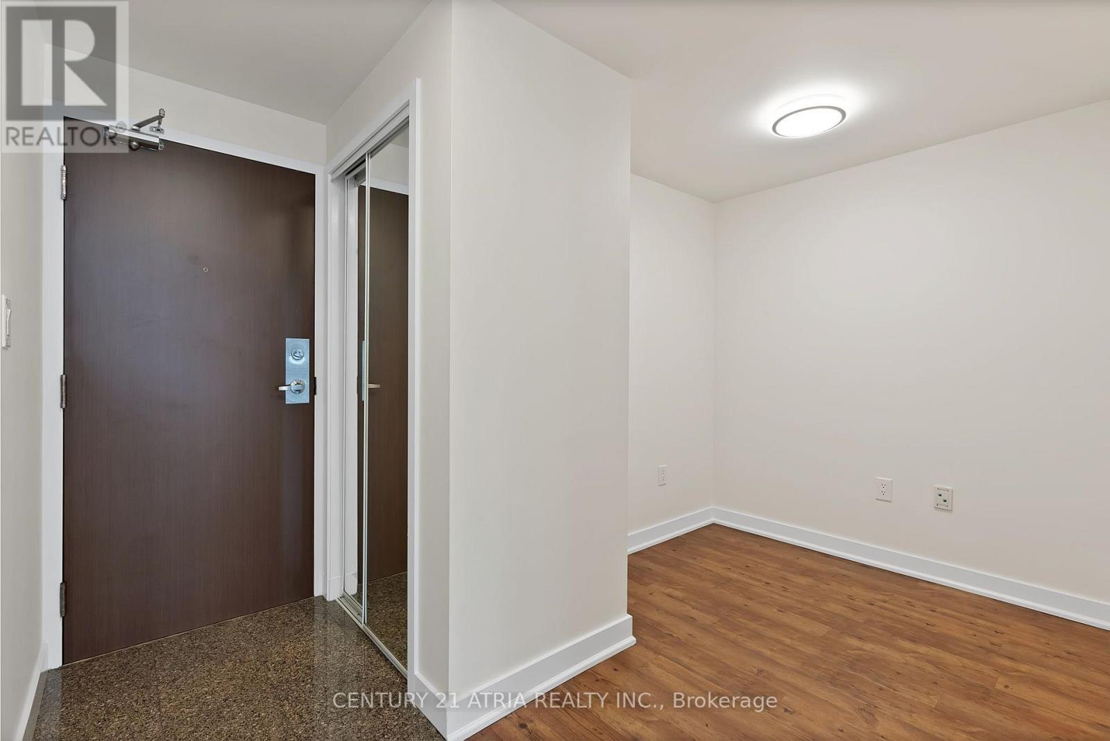 2702 - 35 Mariner Terrace, Toronto (Waterfront Communities), Ontario  M5V 3V9 - Photo 31 - C13614872