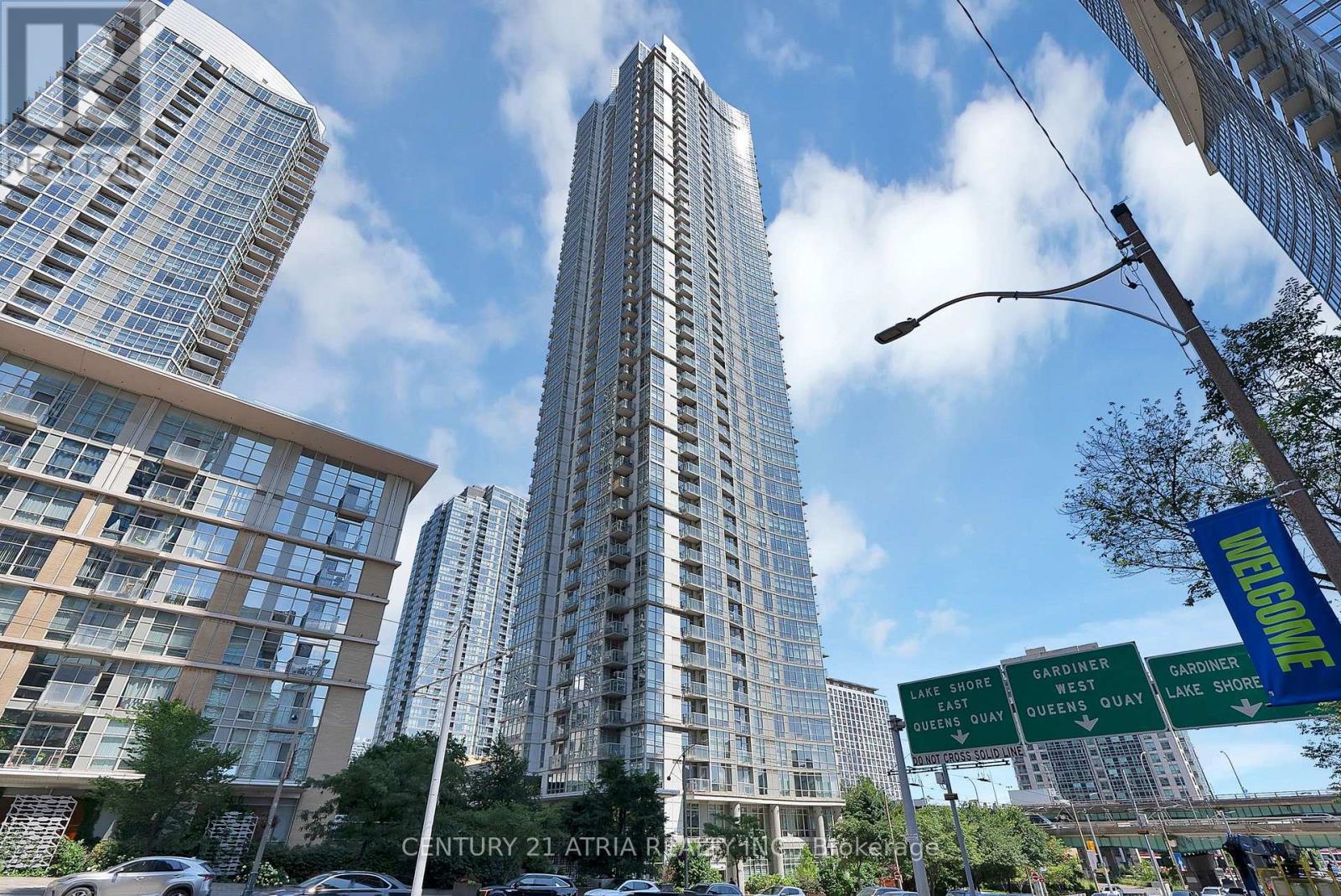 2702 - 35 Mariner Terrace, Toronto (Waterfront Communities), Ontario  M5V 3V9 - Photo 8 - C13614872