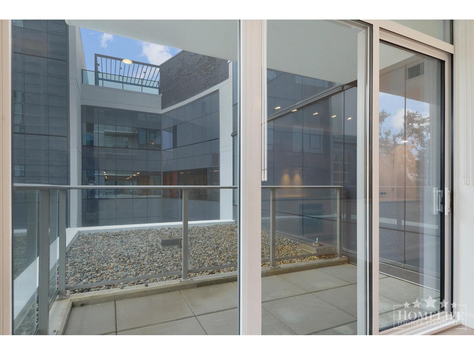 303 10448 University Drive, Surrey, British Columbia  V3T 0S7 - Photo 15 - R3150763