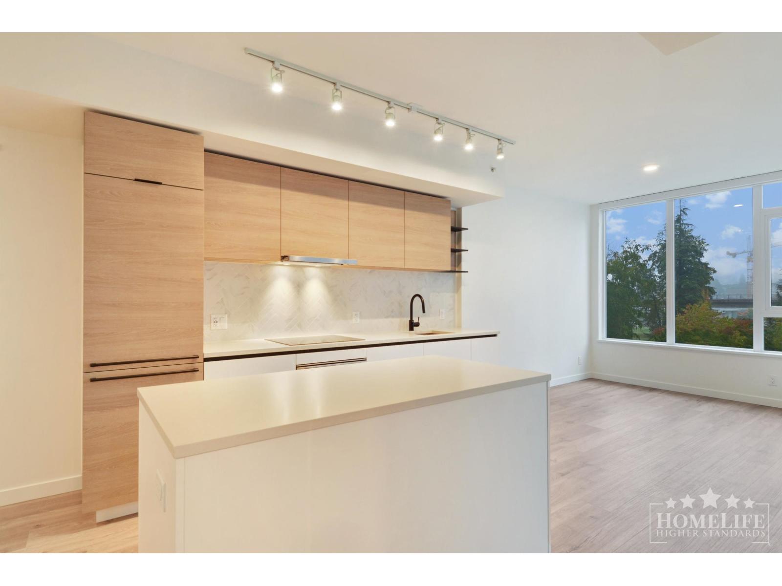 303 10448 University Drive, Surrey, British Columbia  V3T 0S7 - Photo 8 - R3150763