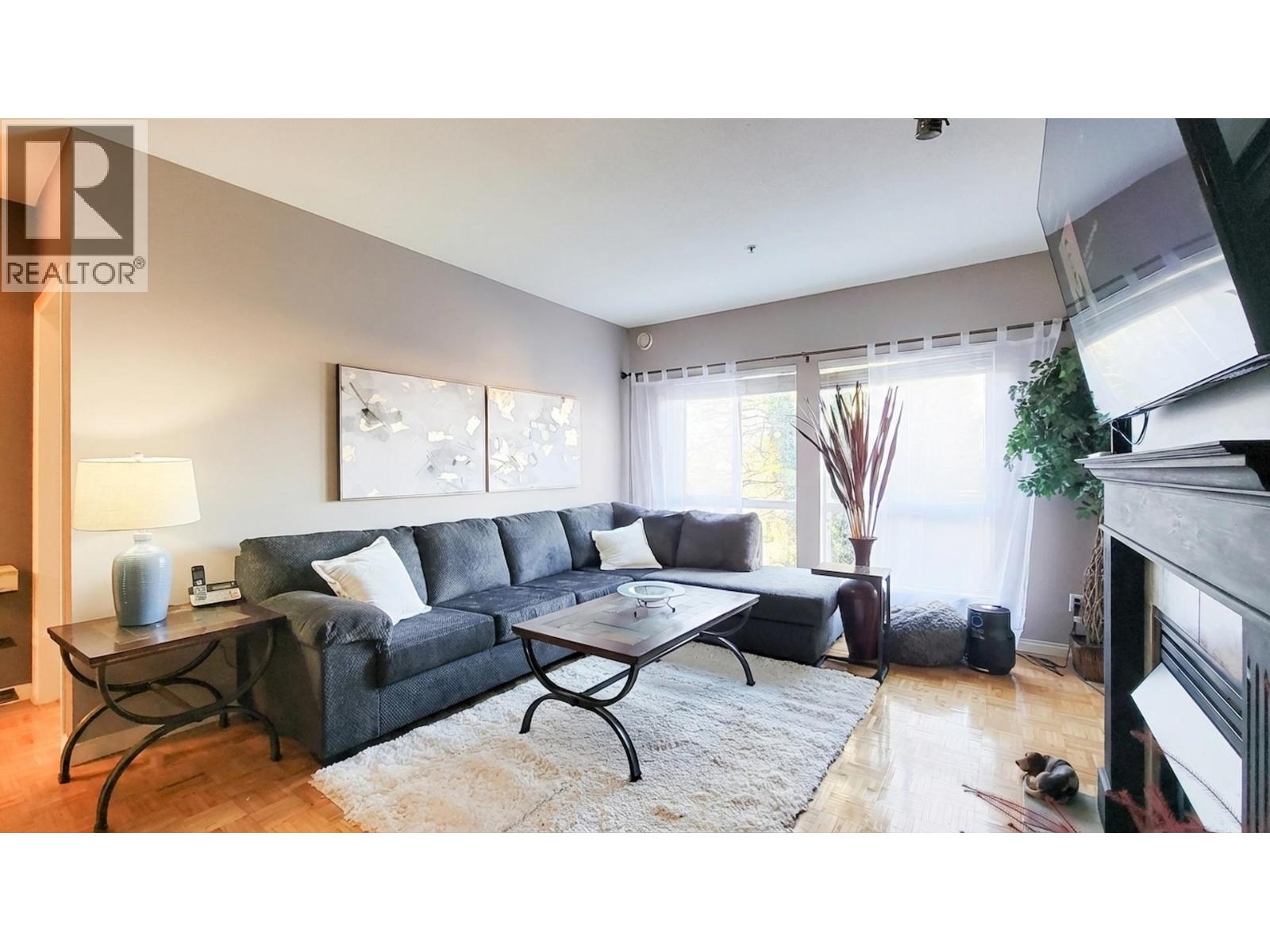 202 19091 Mcmyn Road, Pitt Meadows, British Columbia  V3Y 2S8 - Photo 1 - R3089428