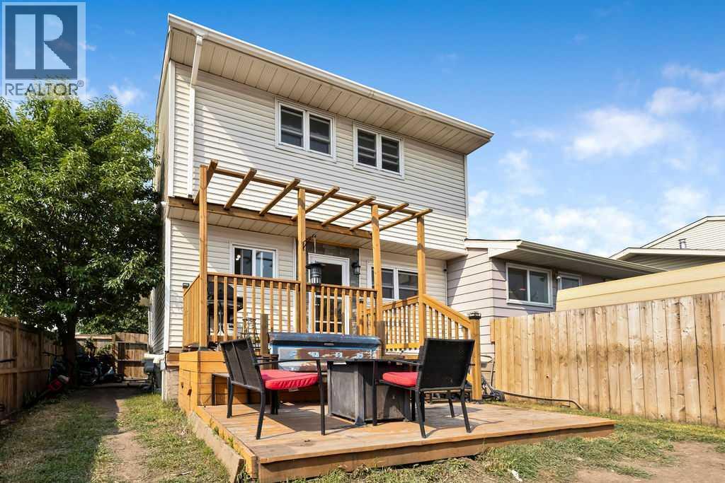 44 Falwood Crescent NE, Calgary, Alberta  T3J 1E3 - Photo 30 - A2332232