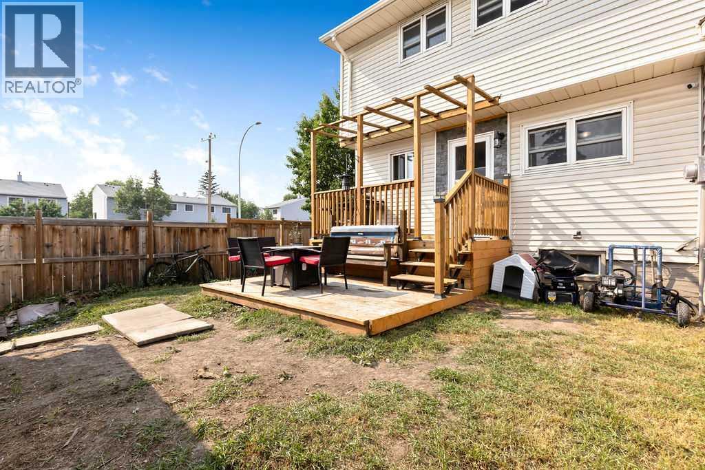 44 Falwood Crescent NE, Calgary, Alberta  T3J 1E3 - Photo 31 - A2332232