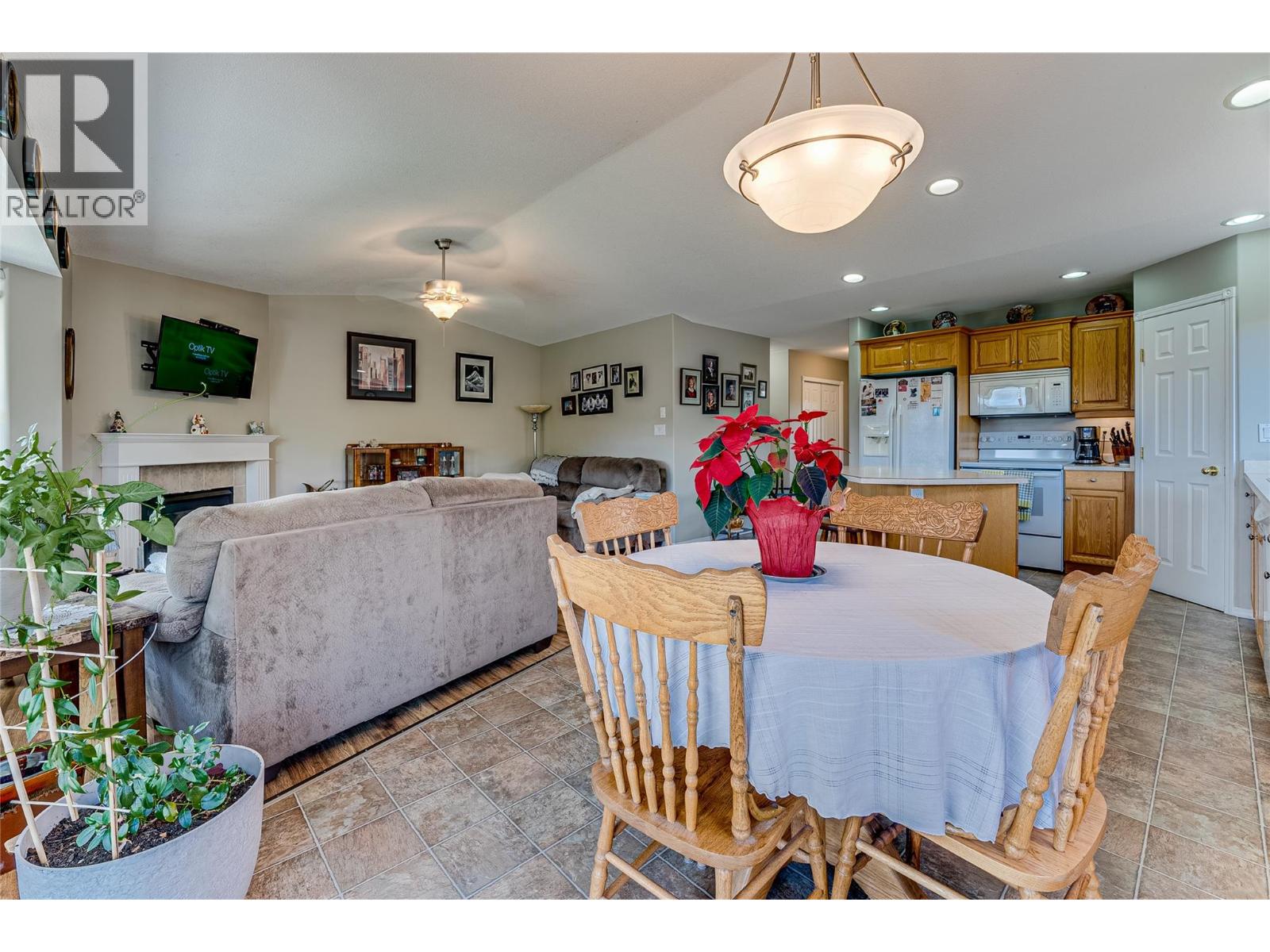 855 8 Avenue, Vernon, British Columbia  V1H 1Z1 - Photo 16 - 10393428