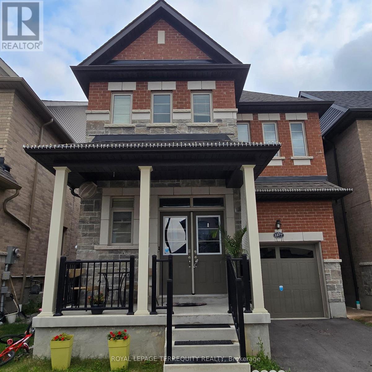 1077 SKYRIDGE BOULEVARD, Pickering, Ontario