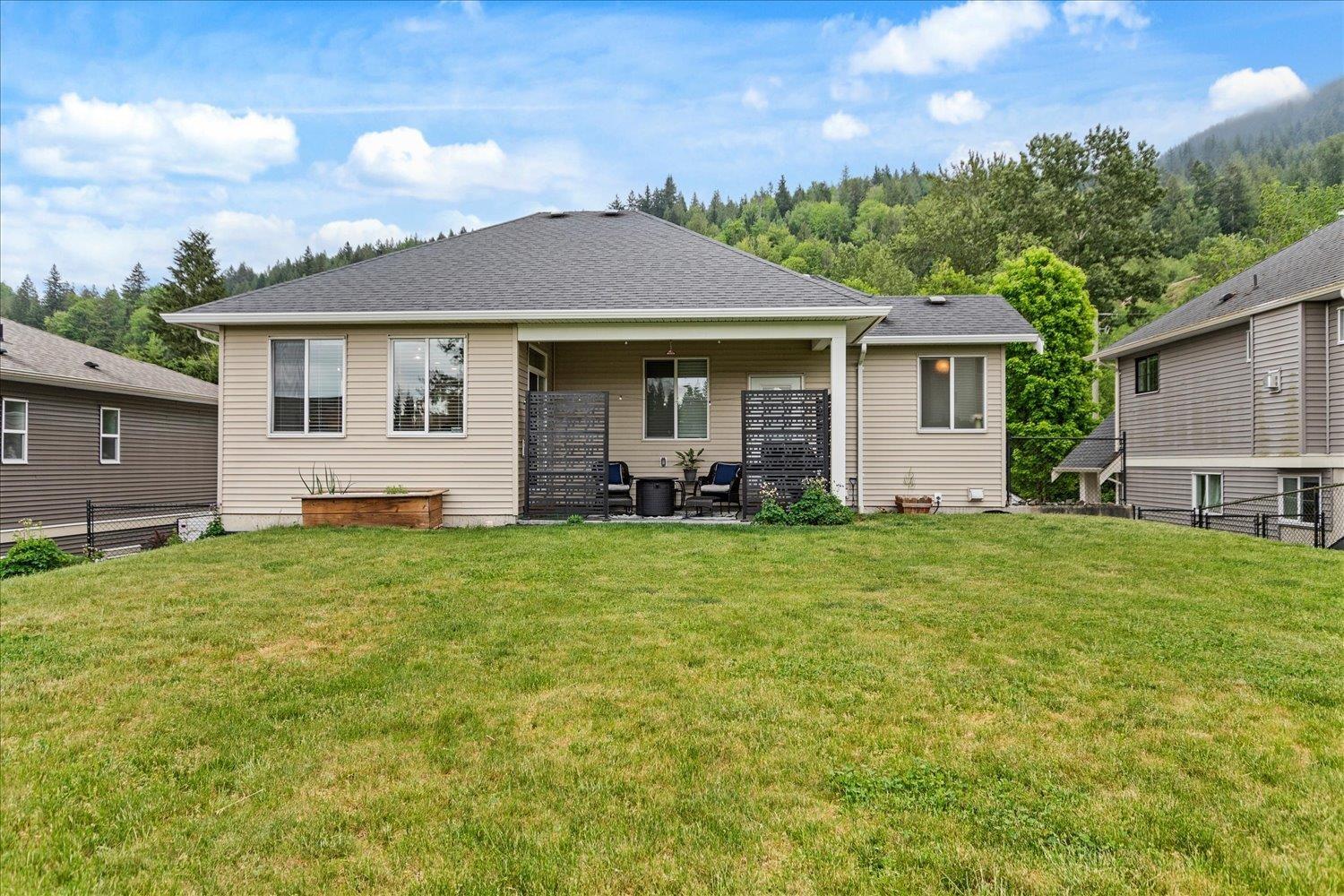 7377 Ramsay Place, Eastern Hillsides, Chilliwack, British Columbia  V4Z 0C4 - Photo 33 - R3122523