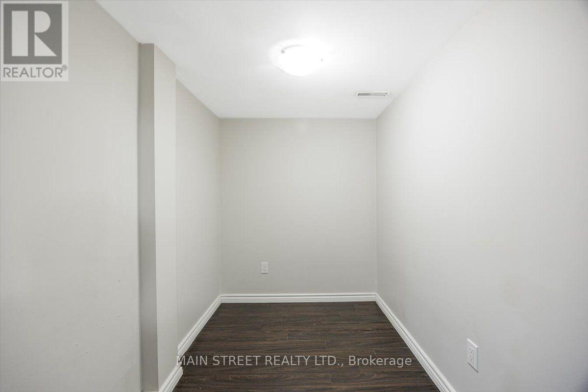 Basement - 10 Usherwood Street, Aurora, Ontario  L4G 7W6 - Photo 10 - N13614922