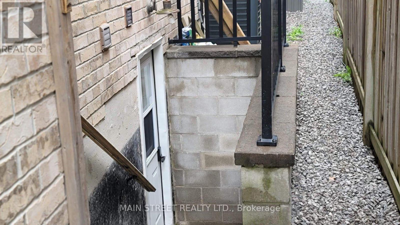 Basement - 10 Usherwood Street, Aurora, Ontario  L4G 7W6 - Photo 15 - N13614922