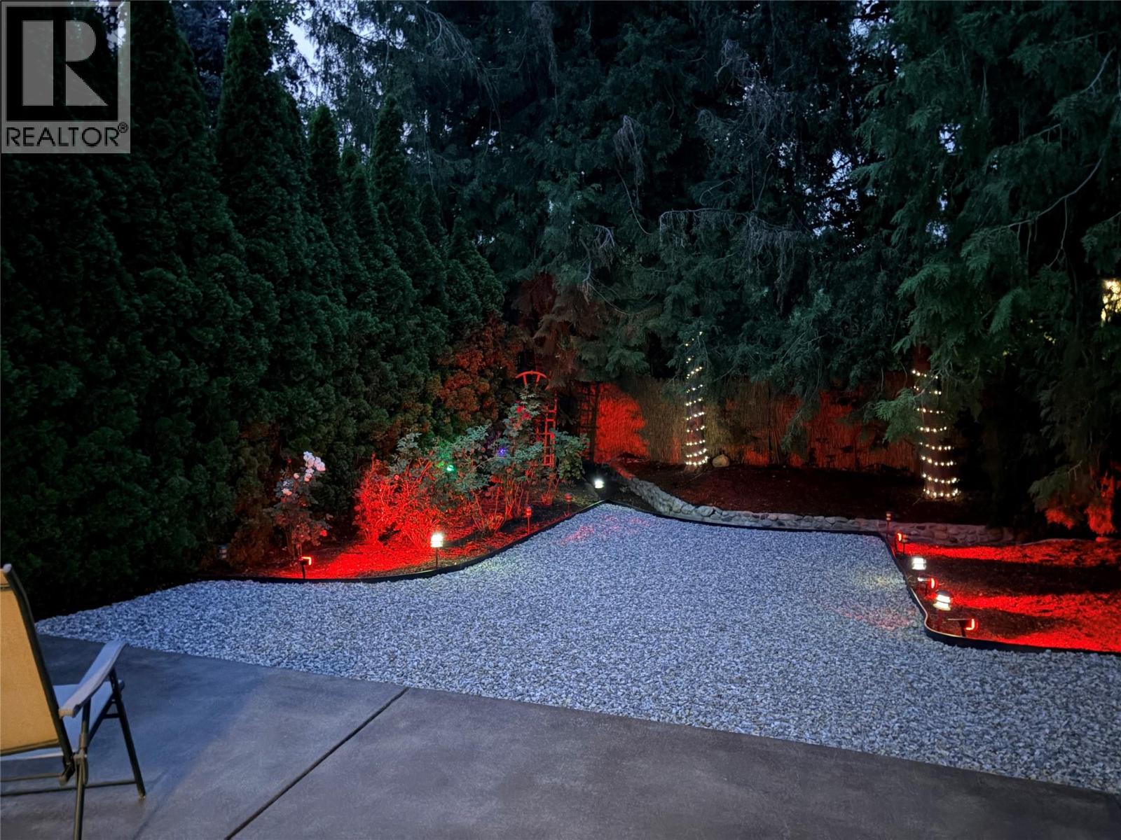 842 Raymer Road, Kelowna, British Columbia  V1W 1J8 - Photo 33 - 10394499