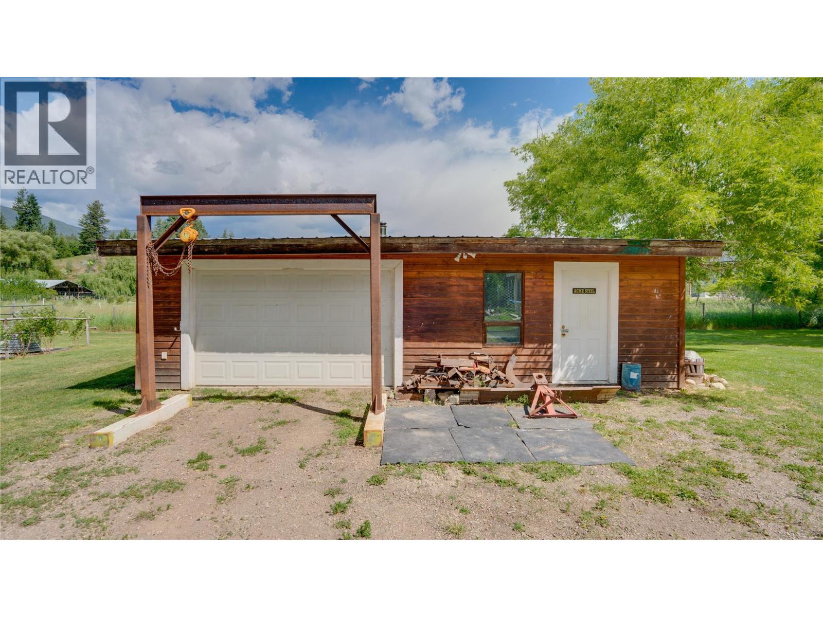 796 Salmon River Road, Salmon Arm, British Columbia  V1E 3E9 - Photo 44 - 10396179