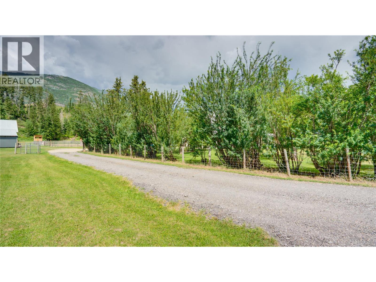 796 Salmon River Road, Salmon Arm, British Columbia  V1E 3E9 - Photo 66 - 10396179