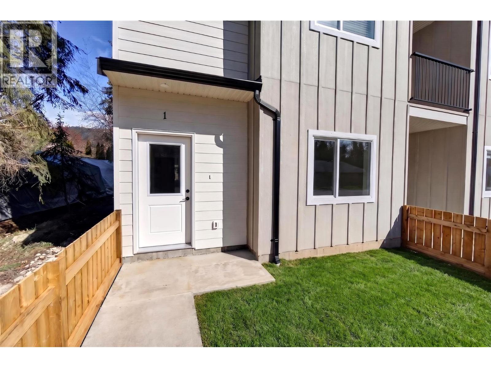 222 Temple Street Unit# 5, Sicamous, British Columbia  V0E 2V0 - Photo 2 - 10386832