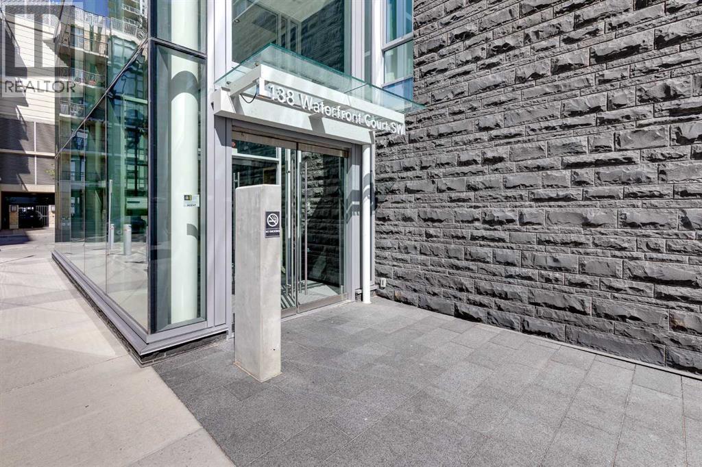110, 138 Waterfront Court Sw, Calgary, Alberta  T2P 1L1 - Photo 2 - A2320090