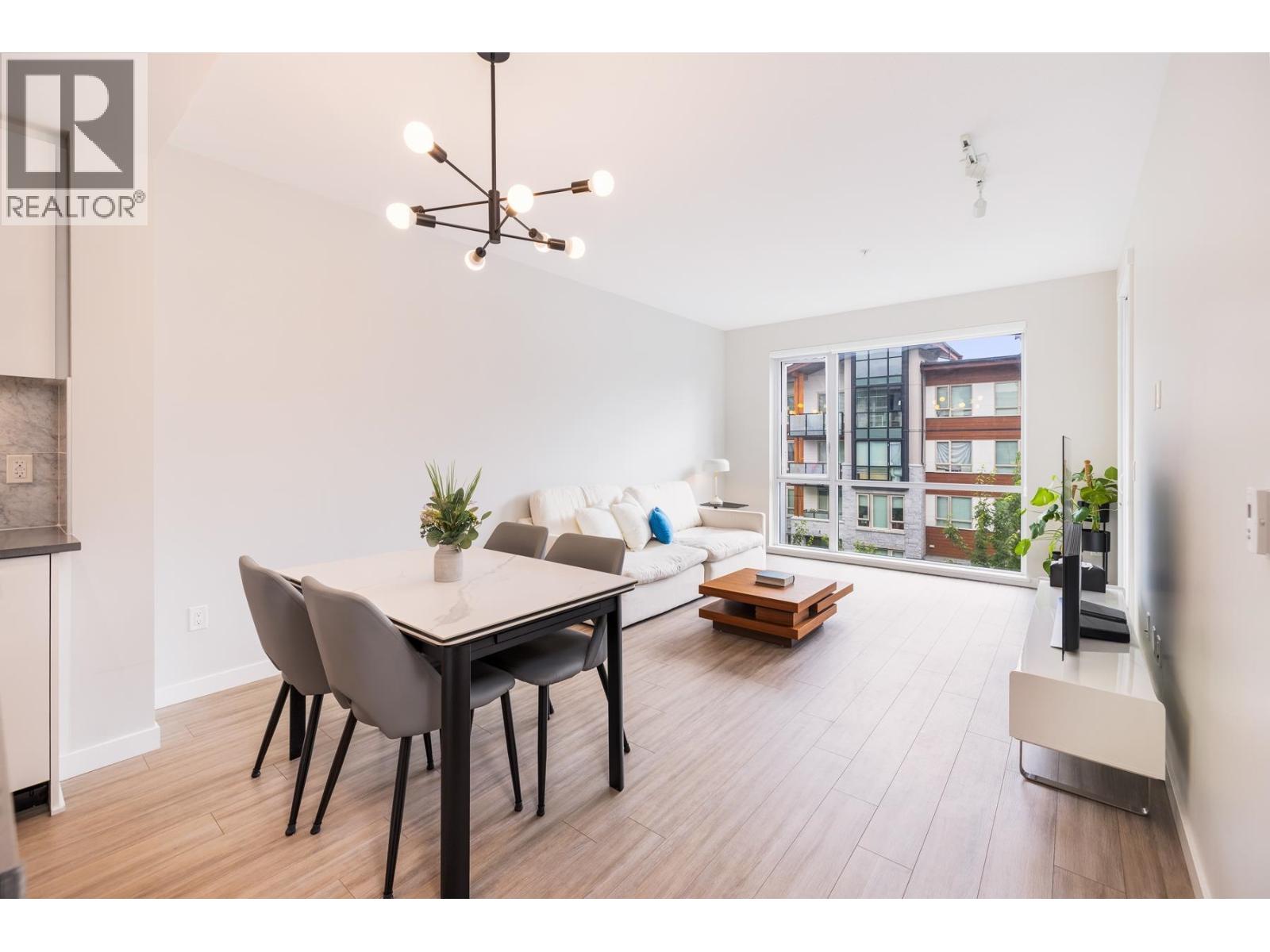 302 2651 Library Lane, North Vancouver, British Columbia  V7J 0C1 - Photo 6 - R3150552