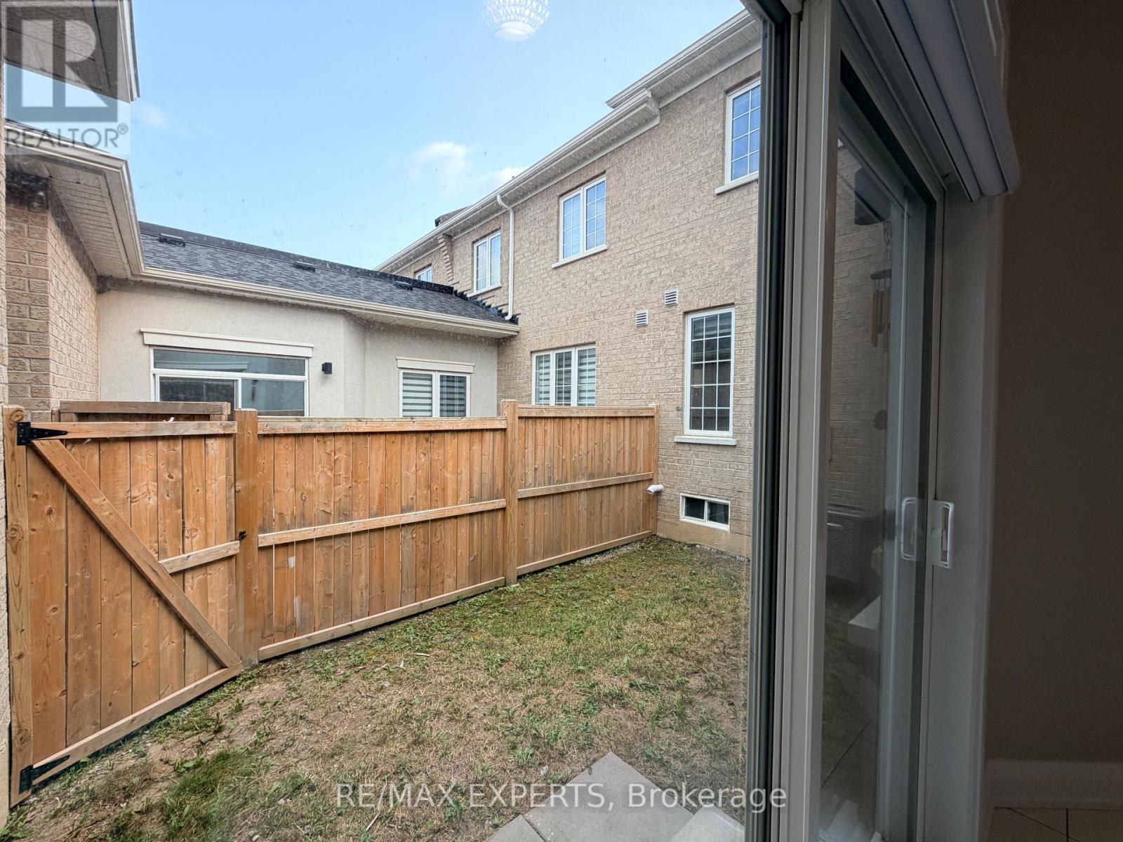 4025 Sixth Line, Oakville, Ontario  L6H 3P8 - Photo 40 - W13614174