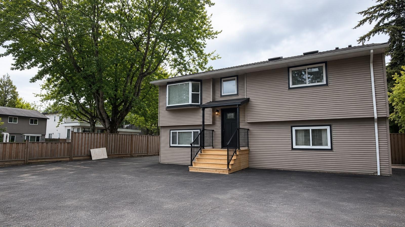 6285 173A STREET, surrey, British Columbia