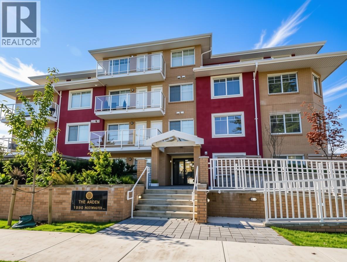 204 1990 Westminster Avenue, Port Coquitlam, British Columbia  V3B 1E8 - Photo 1 - R3150473