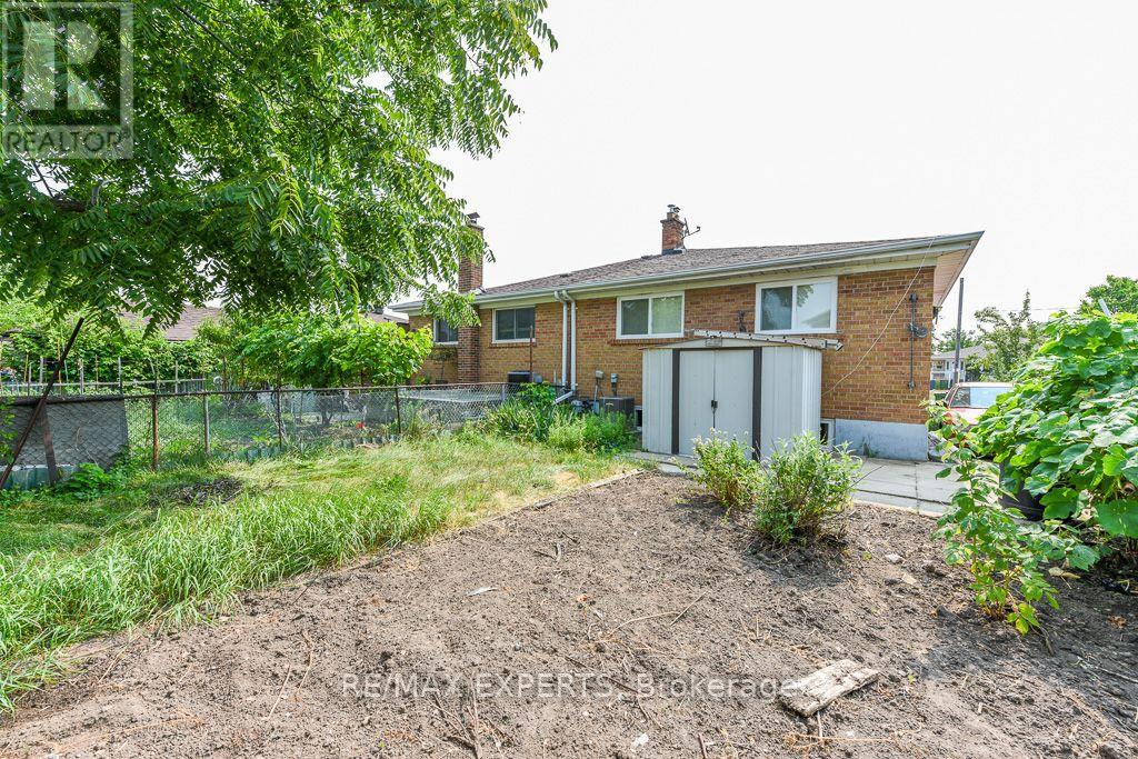 22 Rubydale Gardens, Toronto, Ontario  M9L 1B9 - Photo 21 - W13614938