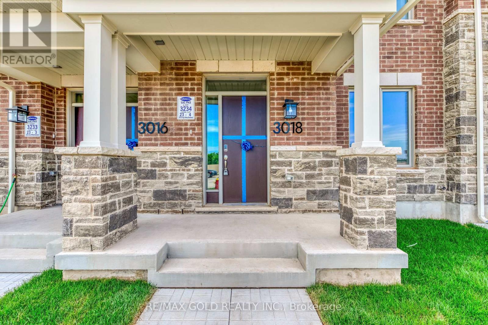 3018 John Mckay Boulevard S, Oakville, Ontario  L6H 3Z9 - Photo 3 - W13615020