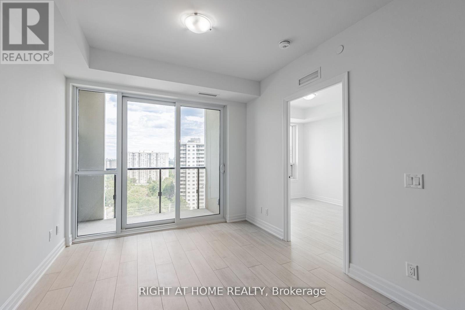 1103 - 30 Elm Drive W, Mississauga, Ontario  L5B 0N6 - Photo 13 - W13615026