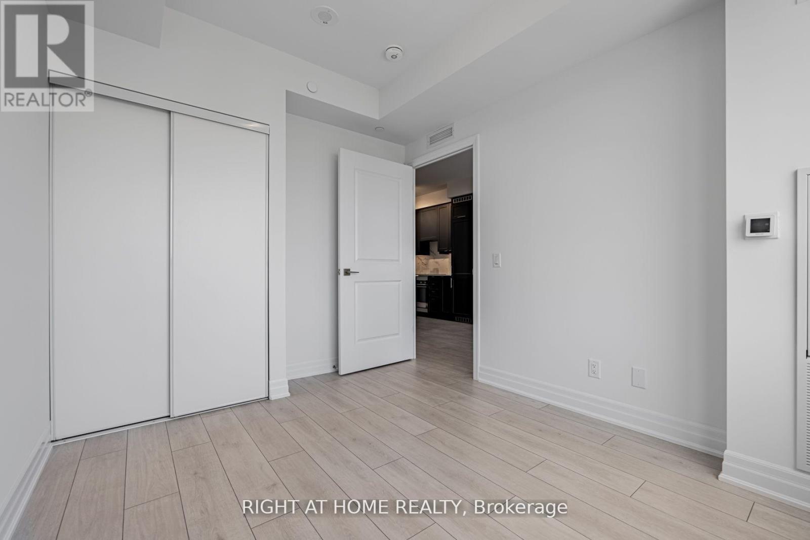 1103 - 30 Elm Drive W, Mississauga, Ontario  L5B 0N6 - Photo 20 - W13615026