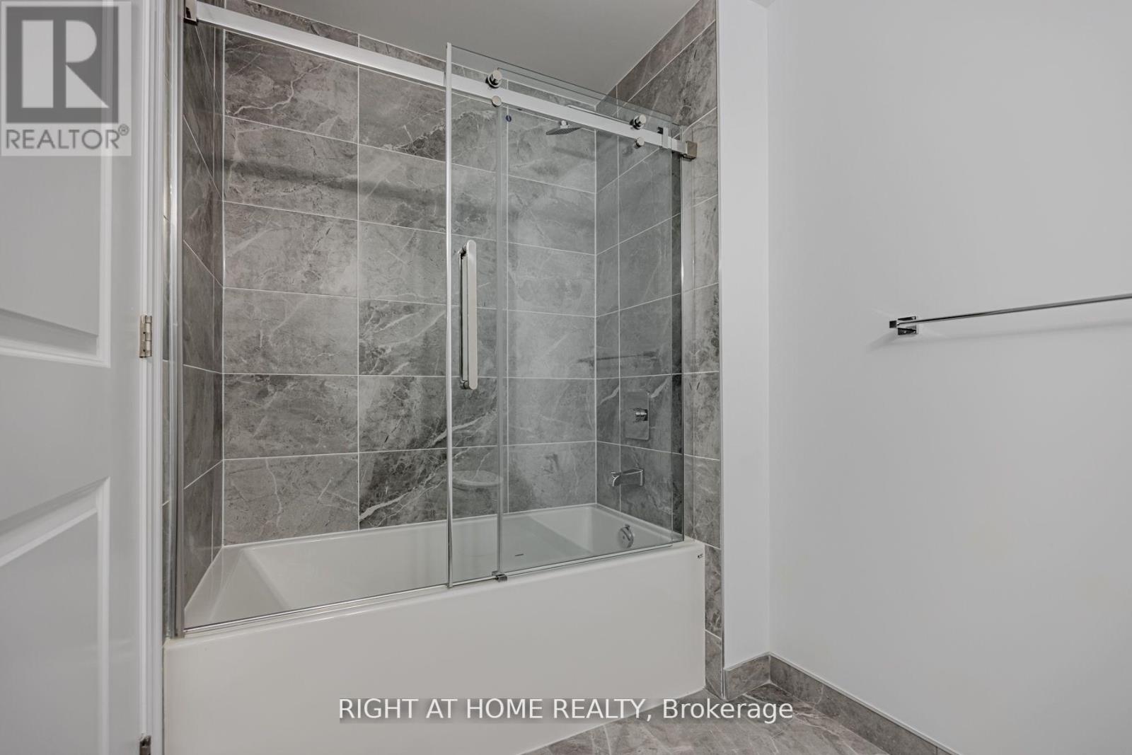 1103 - 30 Elm Drive W, Mississauga, Ontario  L5B 0N6 - Photo 24 - W13615026