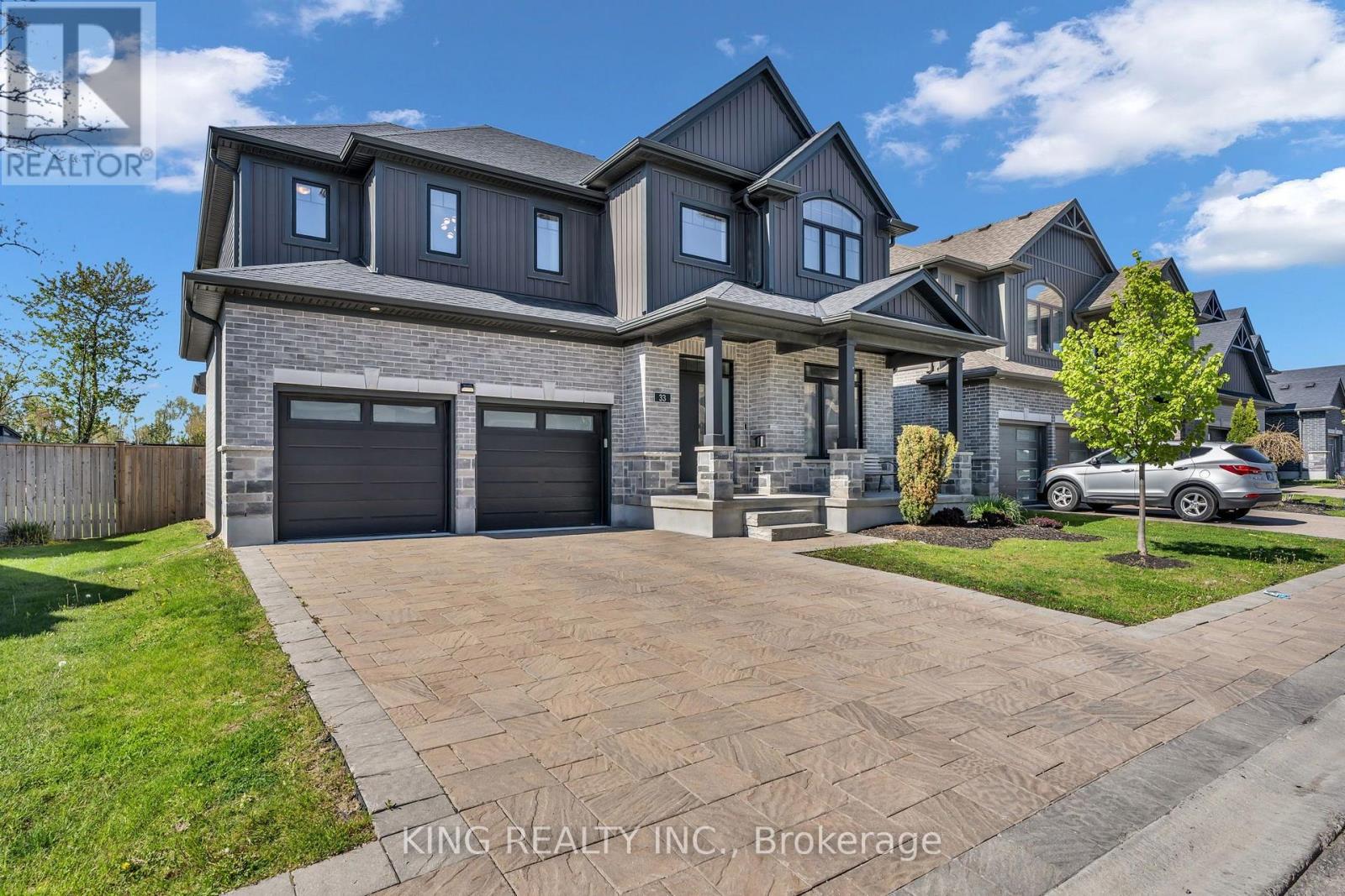 33 - 1061 EAGLETRACE DRIVE, London North, Ontario