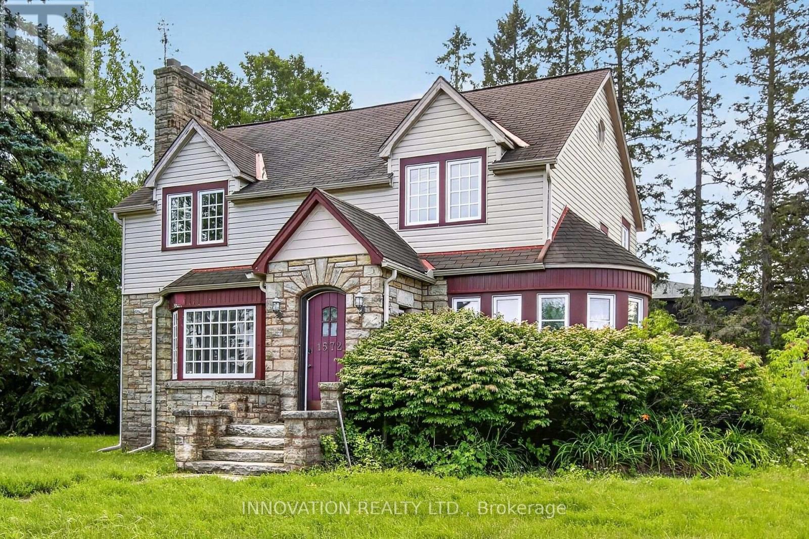 1572 MAIN STREET, Ottawa, Ontario