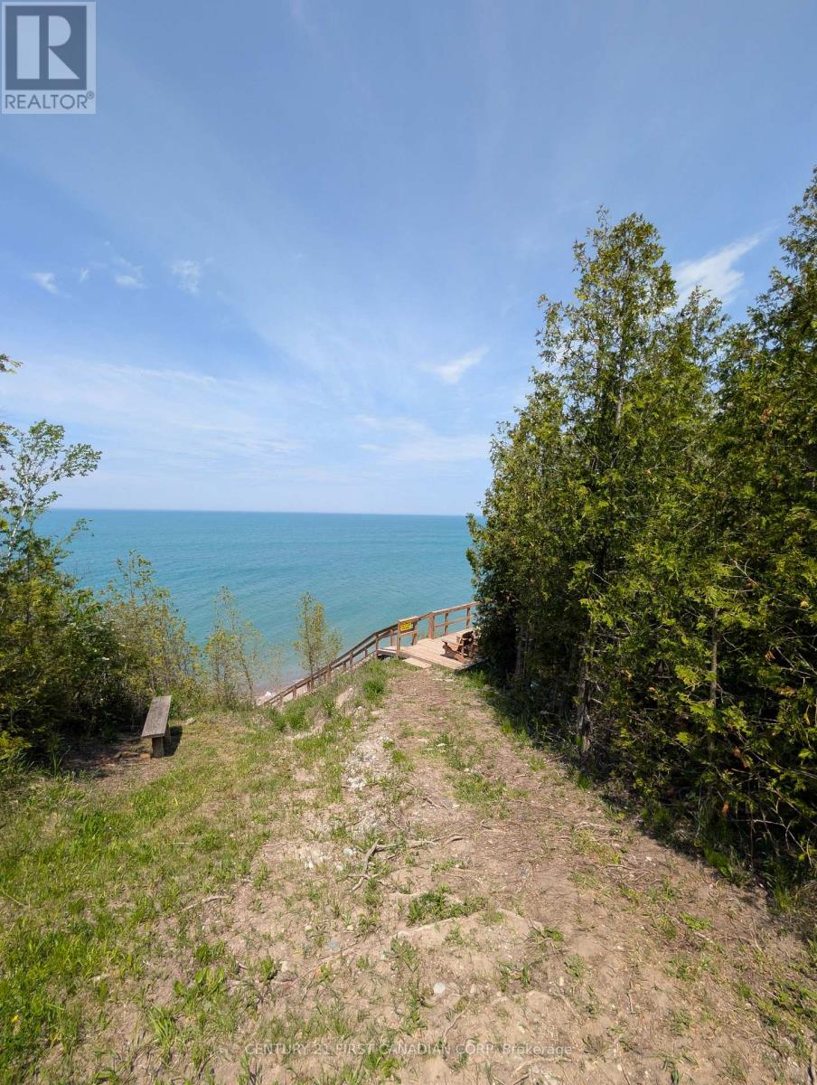 57 - 79681 Bluewater Highway, Central Huron, Ontario  N7A 3X8 - Photo 4 - X13615044