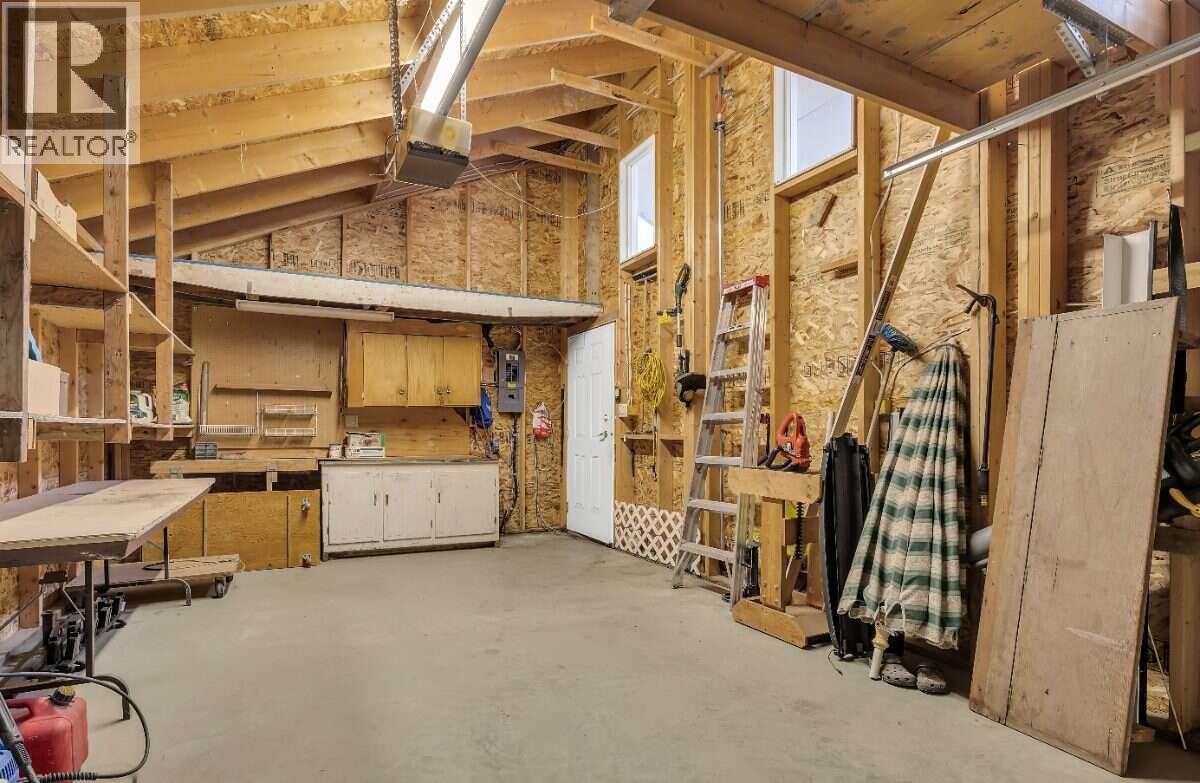 1980 Ethel Street, Kelowna, British Columbia  V1Y 2Z5 - Photo 38 - 10383061