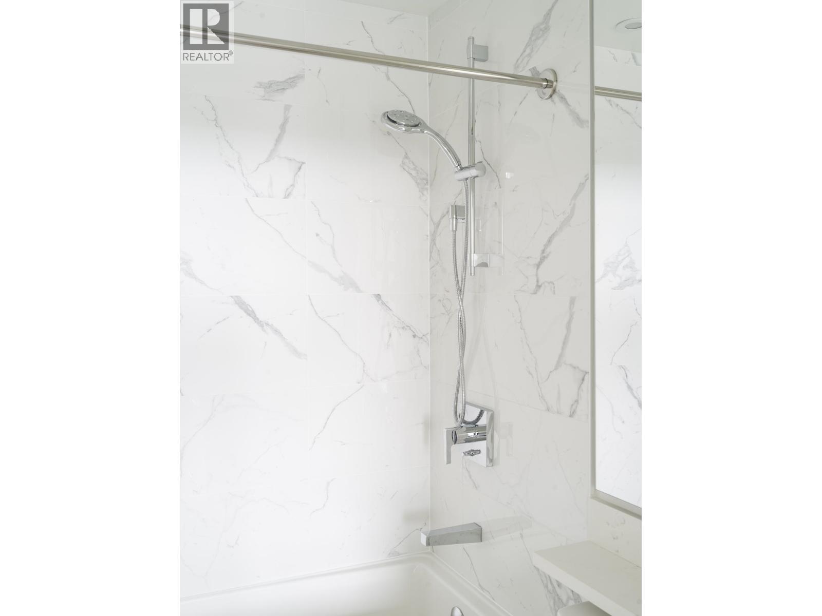 2105 699 Whiting Way, Coquitlam, British Columbia  V3J 0N7 - Photo 18 - R3150784