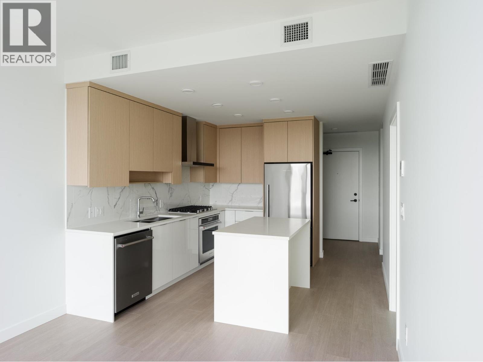 2105 699 Whiting Way, Coquitlam, British Columbia  V3J 0N7 - Photo 8 - R3150784