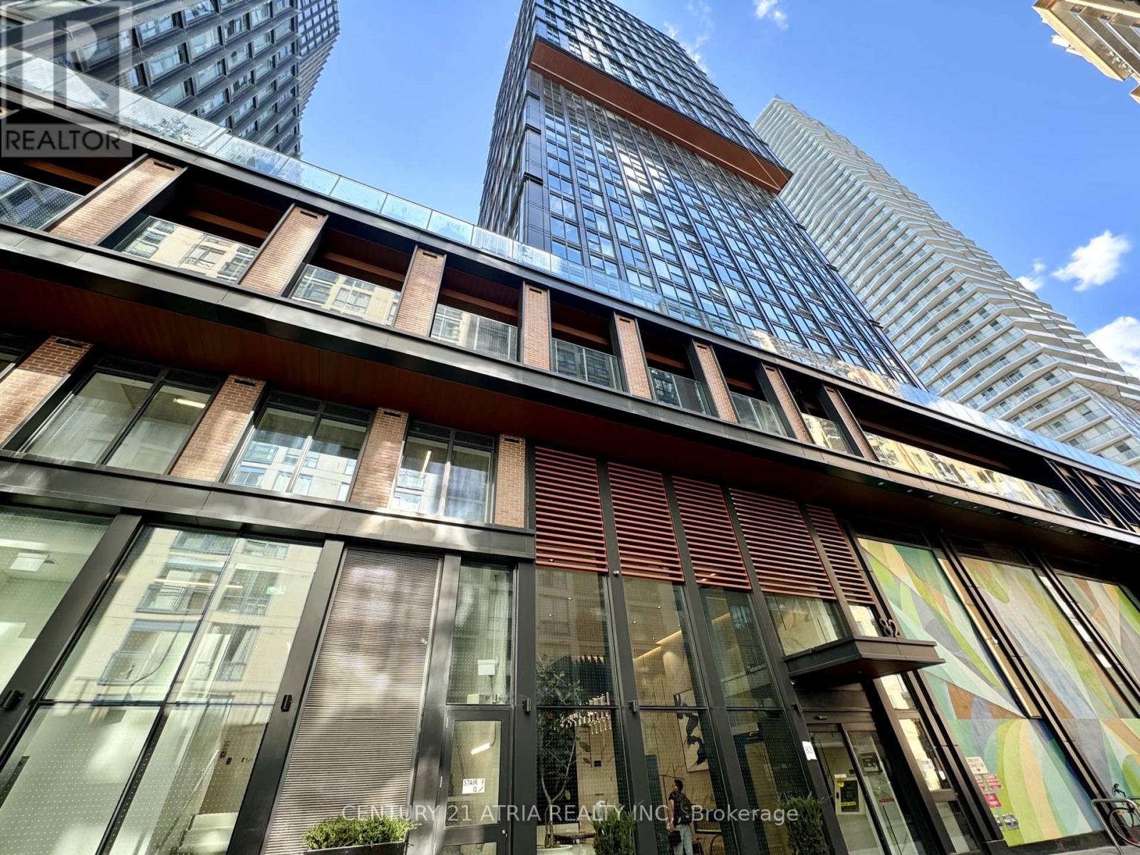 LPH 10 - 82 DALHOUSIE STREET, Toronto (Church-Yonge Corridor)