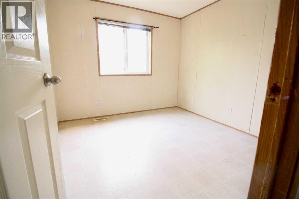 9810 102 Street, High Level, Alberta  T0H 1Z0 - Photo 10 - A2329848