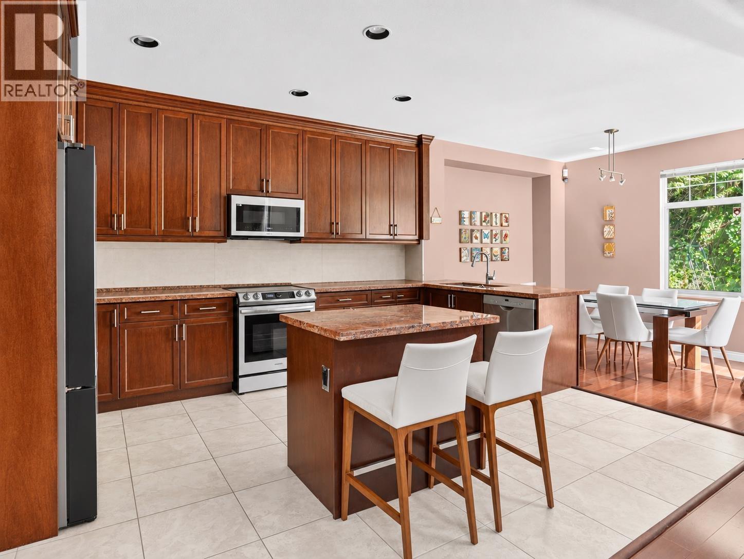 1981 Parkway Boulevard, Coquitlam, British Columbia  V3E 3J8 - Photo 14 - R3150634