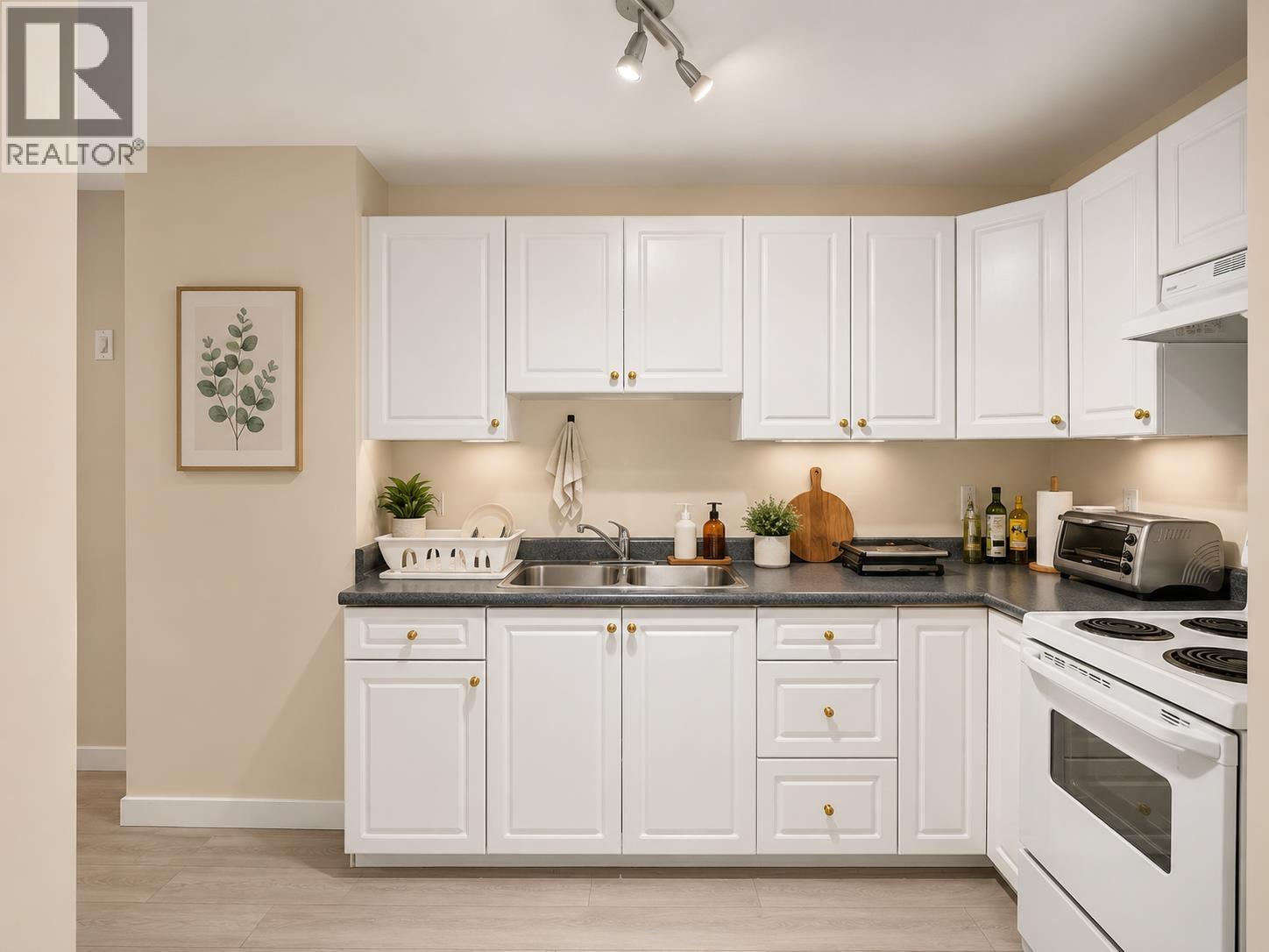 1981 Parkway Boulevard, Coquitlam, British Columbia  V3E 3J8 - Photo 27 - R3150634