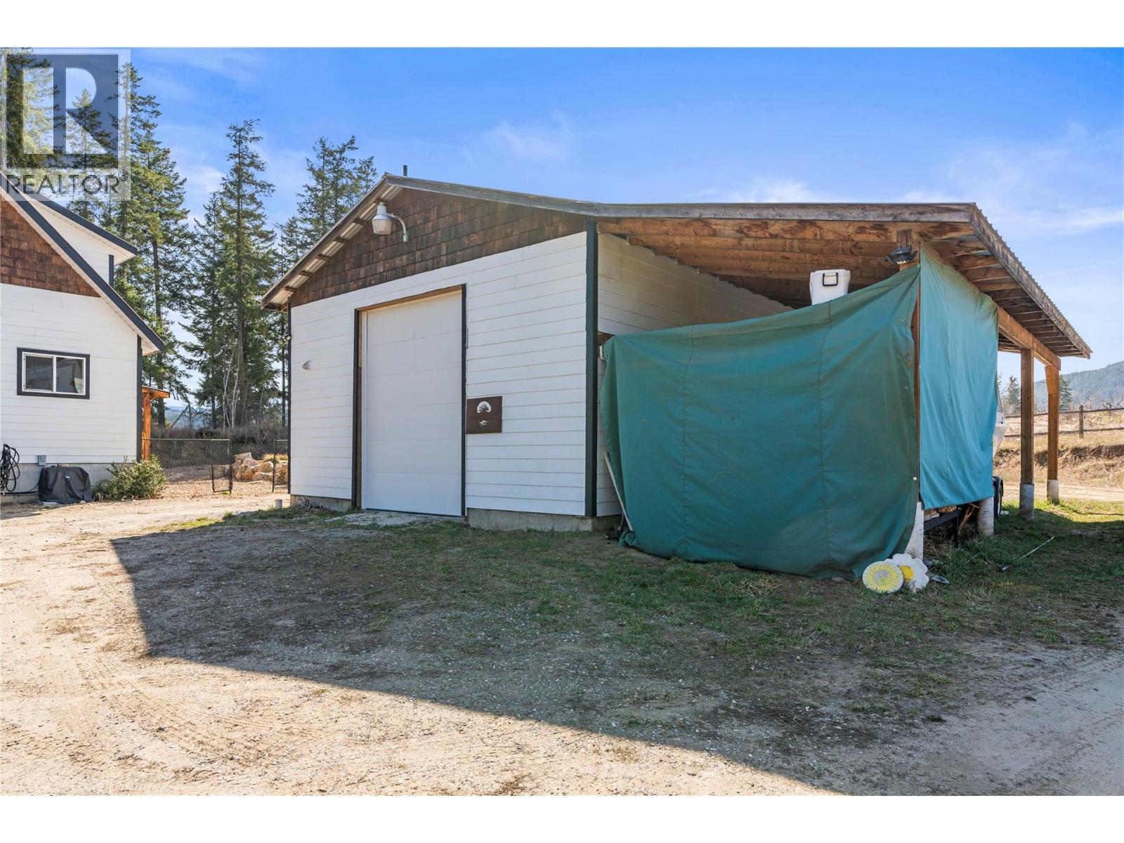 4150 20 Avenue SE, Salmon Arm, British Columbia  V1E 1X9 - Photo 8 - 10389959