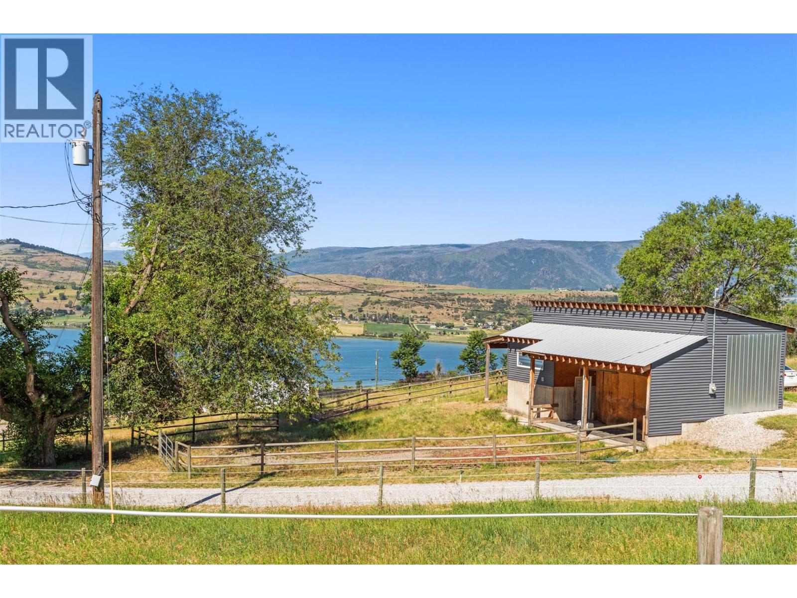 7697 Baker Hogg Road Vernon Photo 7 7697 Baker Hogg Road Vernon Photo 7