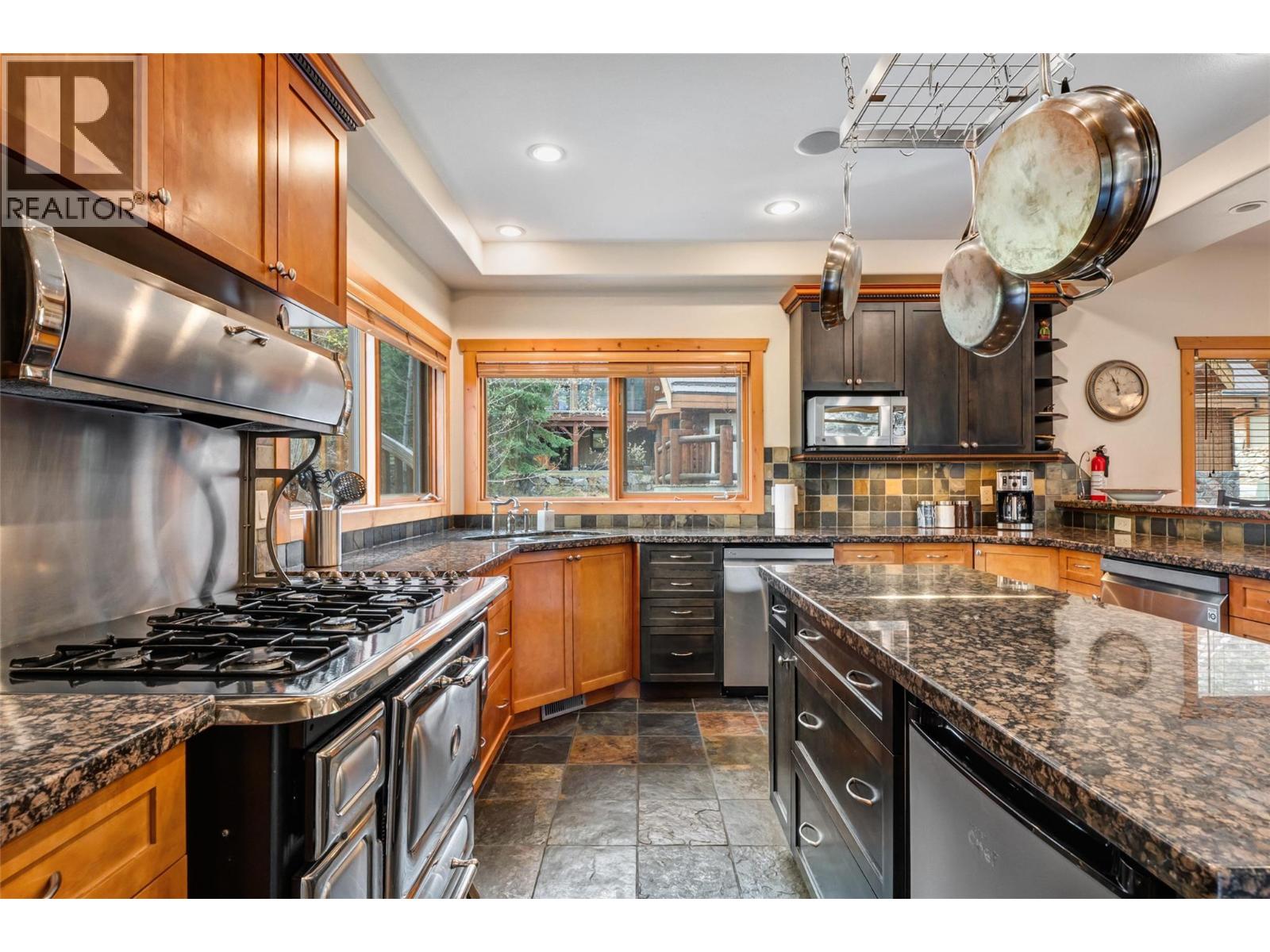 1802 Greywolf Drive, Panorama, British Columbia  V0A 1T0 - Photo 17 - 10396017