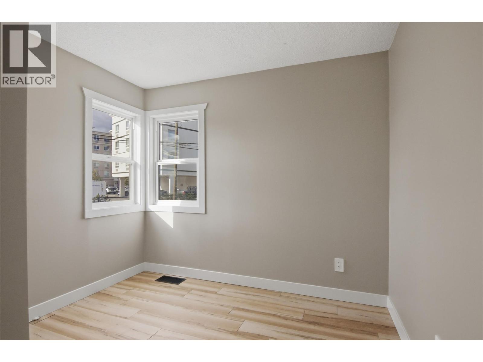 121 Willow Street, Kamloops, British Columbia V2B 4C6 - Photo 17 - 10395277