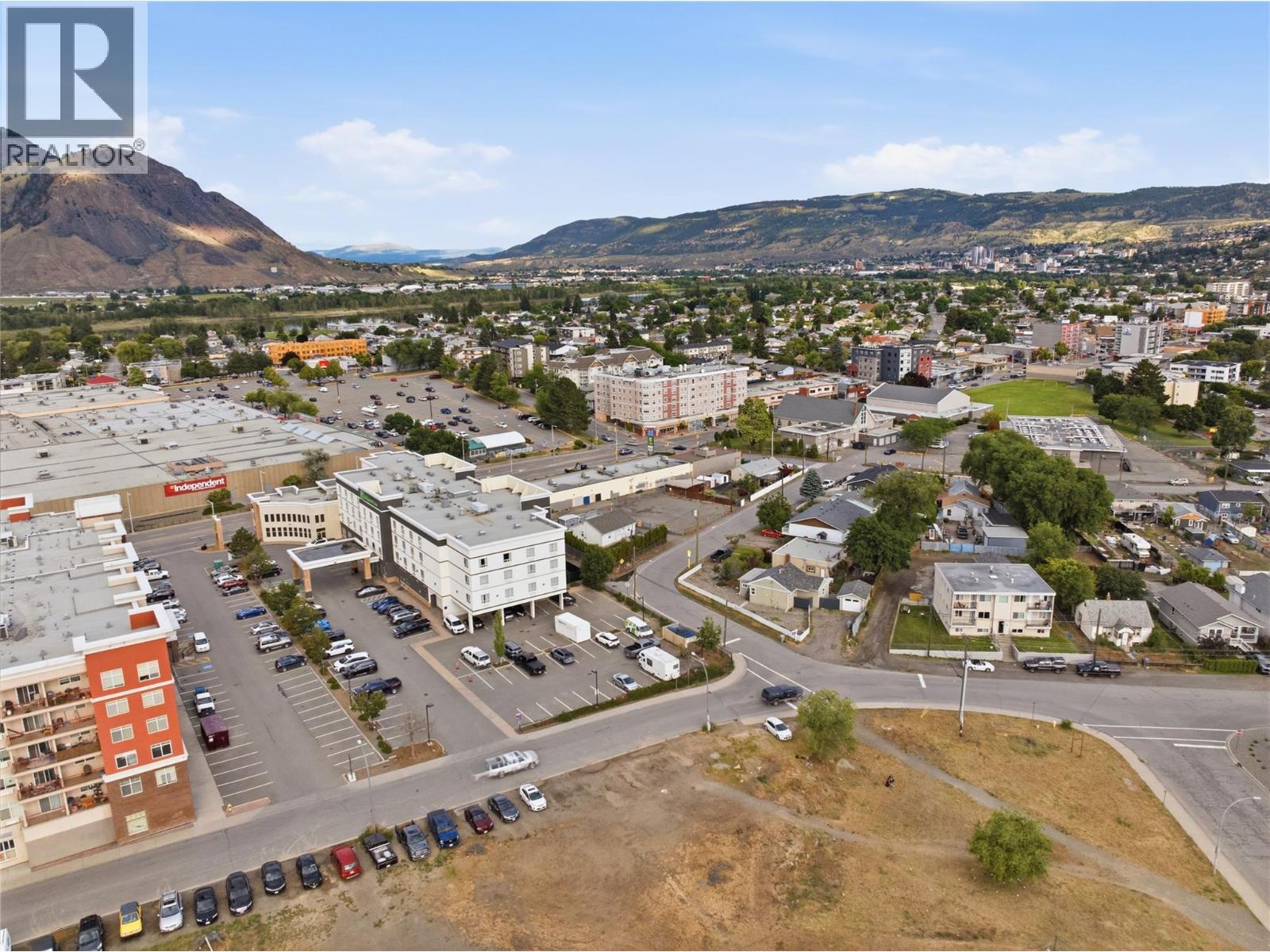 121 Willow Street, Kamloops, British Columbia V2B 4C6 - Photo 3 - 10395277